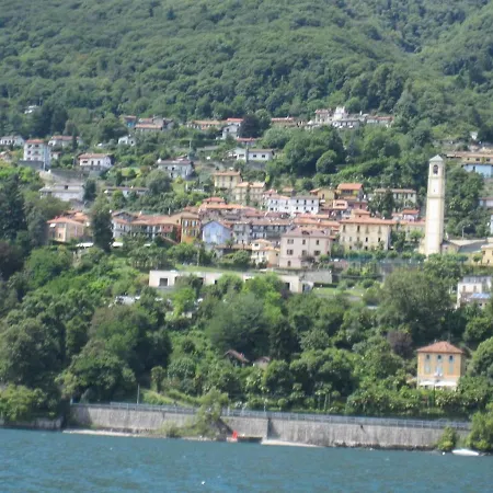 Апартаменты La Camelia D'oro *