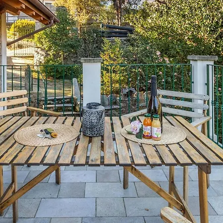 La Camelia D'oro Апартаменты *