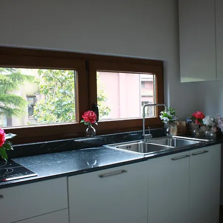 La Camelia D'oro Апартаменты Оджеббио